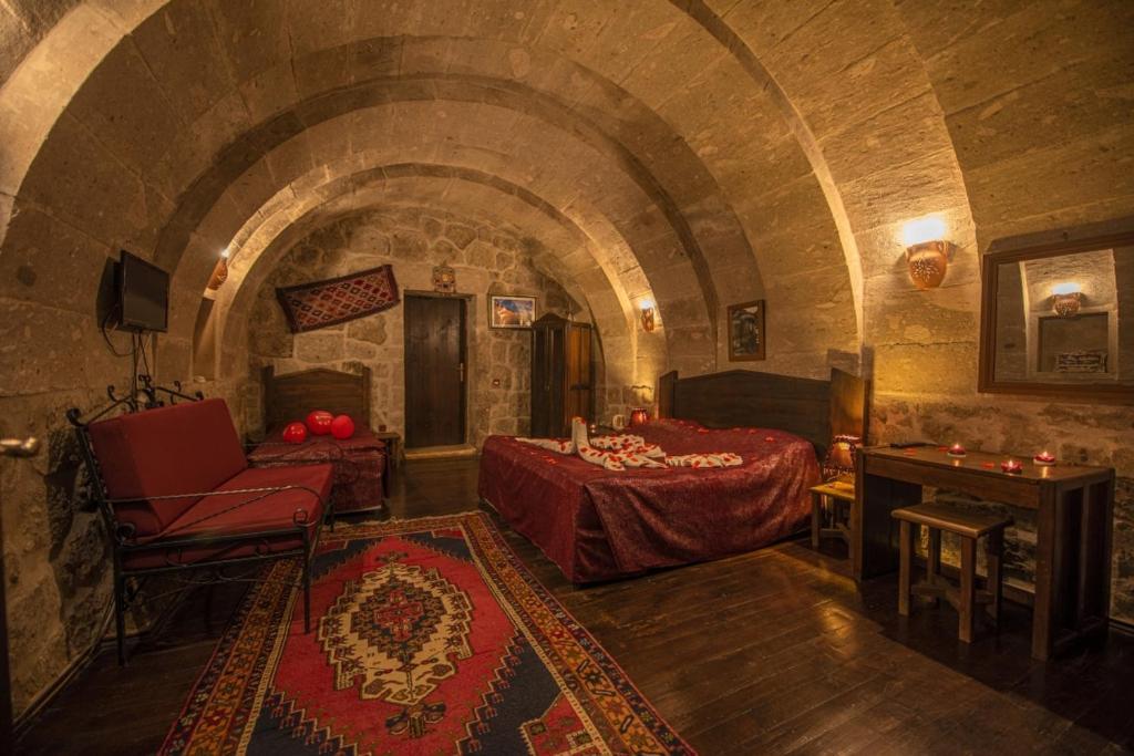 Cappadocia Antique Gelveri Cave Hotel Guzelyurt ภายนอก รูปภาพ