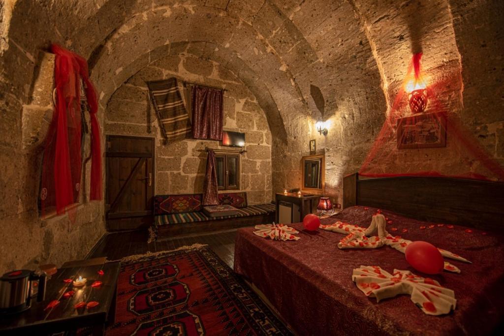 Cappadocia Antique Gelveri Cave Hotel Guzelyurt ภายนอก รูปภาพ