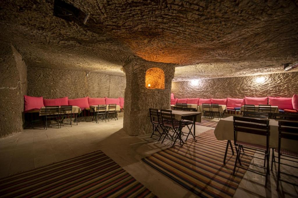 Cappadocia Antique Gelveri Cave Hotel Guzelyurt ภายนอก รูปภาพ